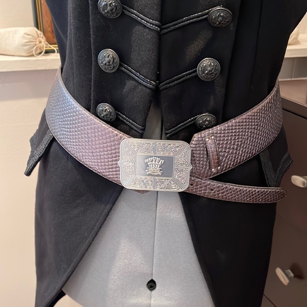 Lauren Ralph Lauren leather dress belt, in silver snakeskin embossed leather.